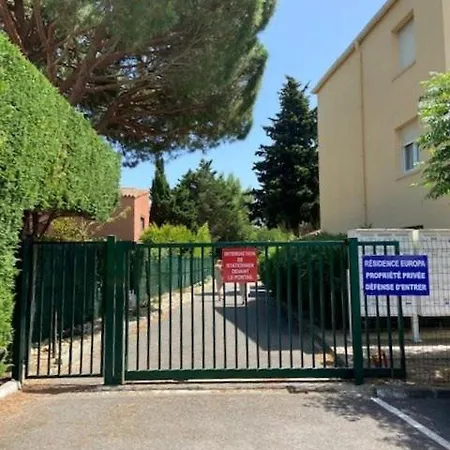 T2 Pour 4 Personnes Avec Piscine 4euro213 With Swimming Pool *